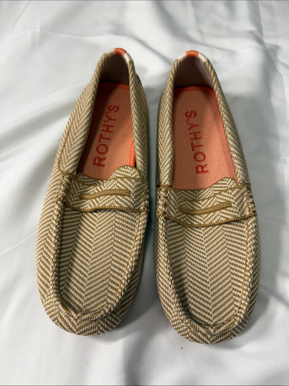 Rothy's Women’s Tan Herringbone Slip-On Loafers Size 6